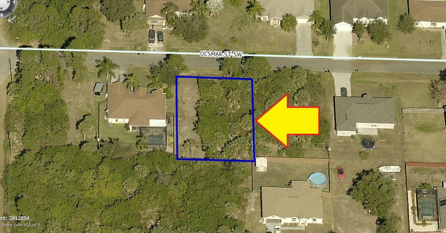 580 Olsmar Street SW, Palm Bay, FL 32908