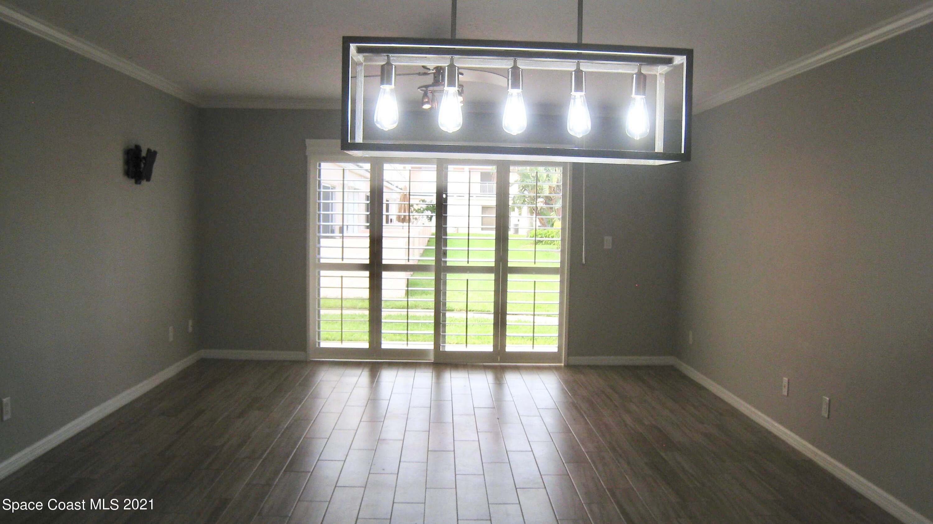 125 Escambia Lane 304, Cocoa Beach, FL 32931 — photo 4