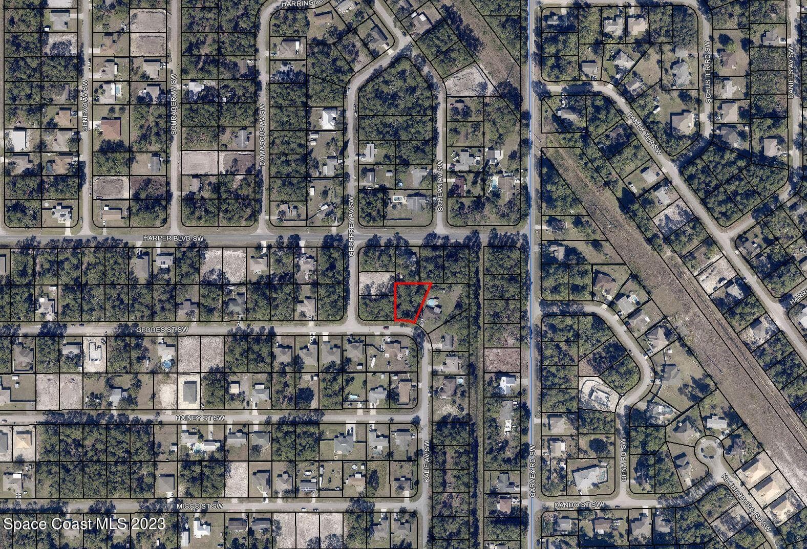 691 Geddes Street SW, Palm Bay, FL 32908