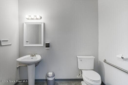 Photo 6