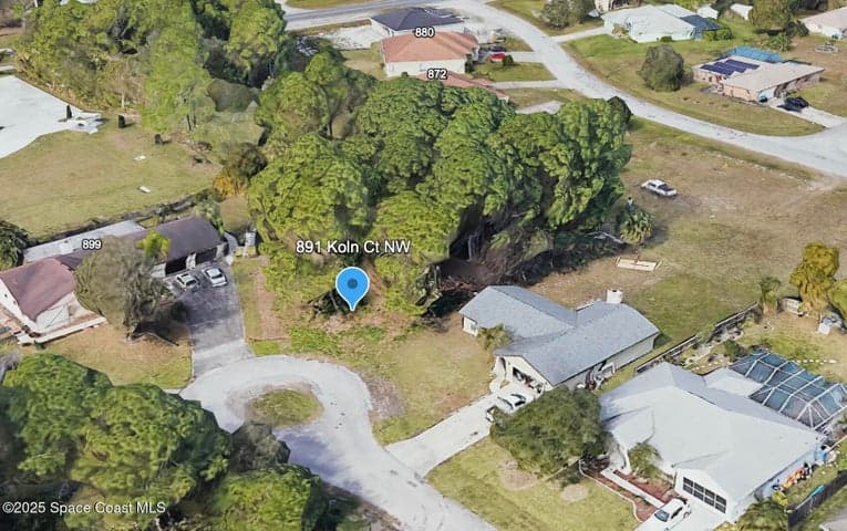 891 Koln Court NW, Palm Bay, FL 32907