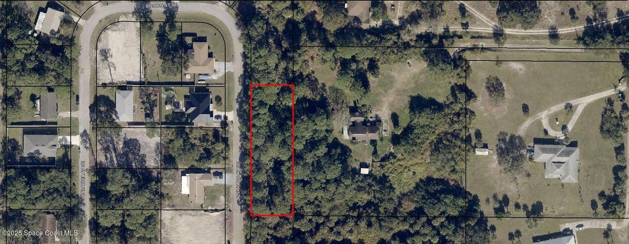 417 Alvarado Avenue SE, Palm Bay, FL 32909