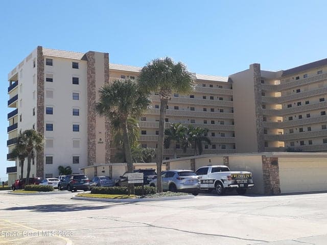 1830 N Atlantic Avenue 205, Cocoa Beach, FL 32931