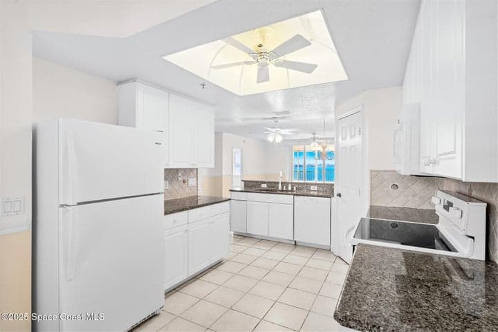 104 Riverside Drive #402, Cocoa, FL 32922 — photo 11