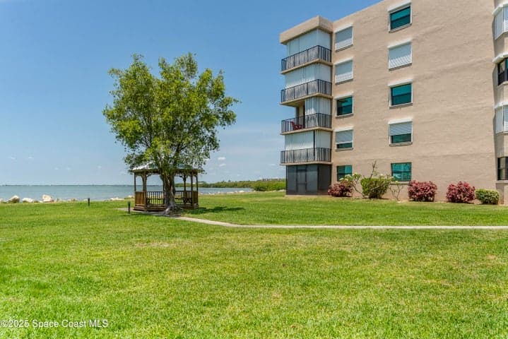 201 International Drive #722, Cape Canaveral, FL 32920 — photo 34