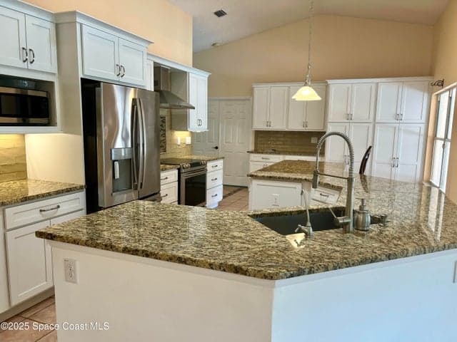 845 Hunters Creek Drive, Melbourne, FL 32904 — photo 4