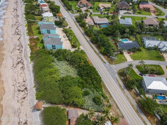 201 Woody Circle, Melbourne Beach, FL 32951 — photo 3