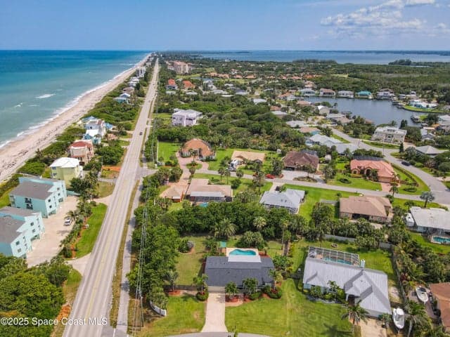 201 Woody Circle, Melbourne Beach, FL 32951 — photo 5