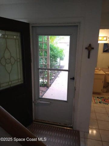 8705 Hibiscus Court, Cape Canaveral, FL 32920 — photo 4