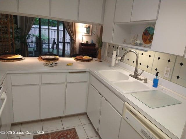 8705 Hibiscus Court, Cape Canaveral, FL 32920 — photo 15