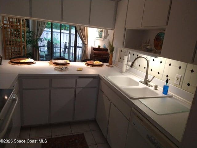 8705 Hibiscus Court, Cape Canaveral, FL 32920 — photo 17