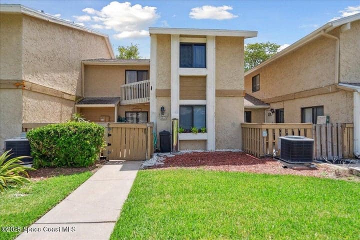 1020 Abada Court NE 108, Palm Bay, FL 32905