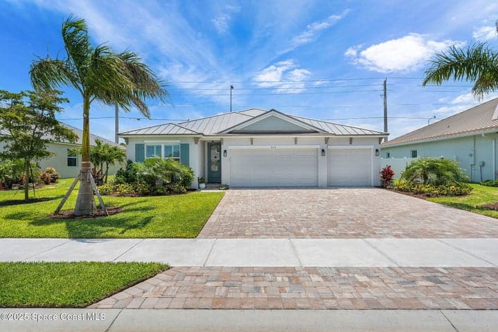 215 First Light Circle, Cocoa, FL 32922