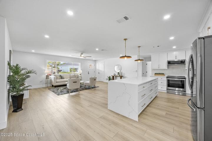 325 Park Avenue, Satellite Beach, FL 32937 — photo 9