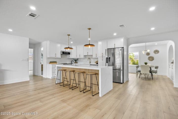 325 Park Avenue, Satellite Beach, FL 32937 — photo 7