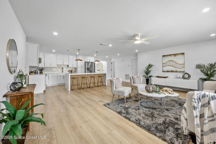 325 Park Avenue, Satellite Beach, FL 32937 — photo 4
