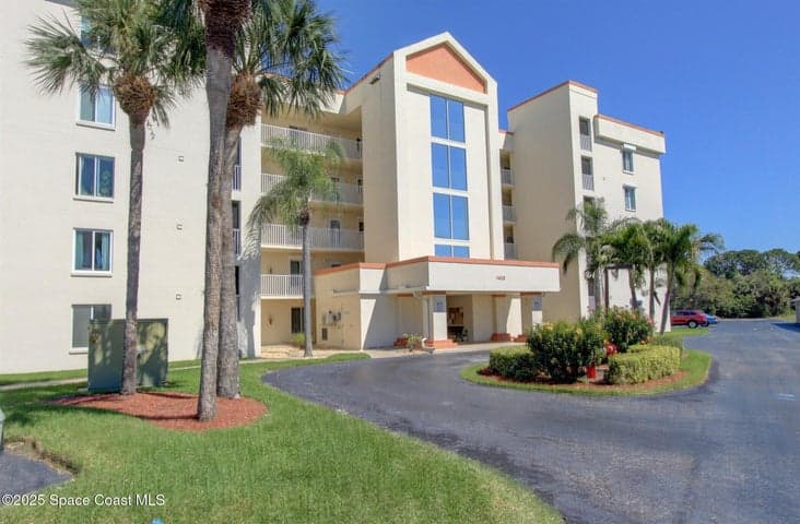 1420 Huntington Lane N 2105, Rockledge, FL 32955