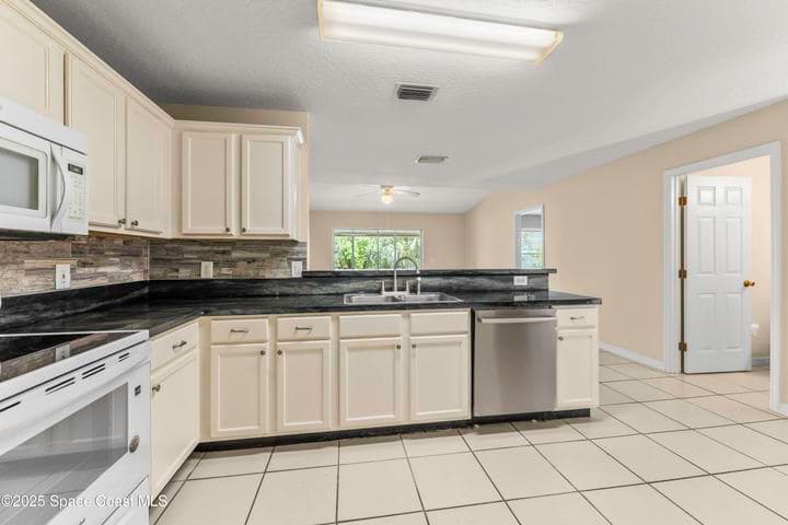 36 Sunset Street, Satellite Beach, FL 32937 — photo 6