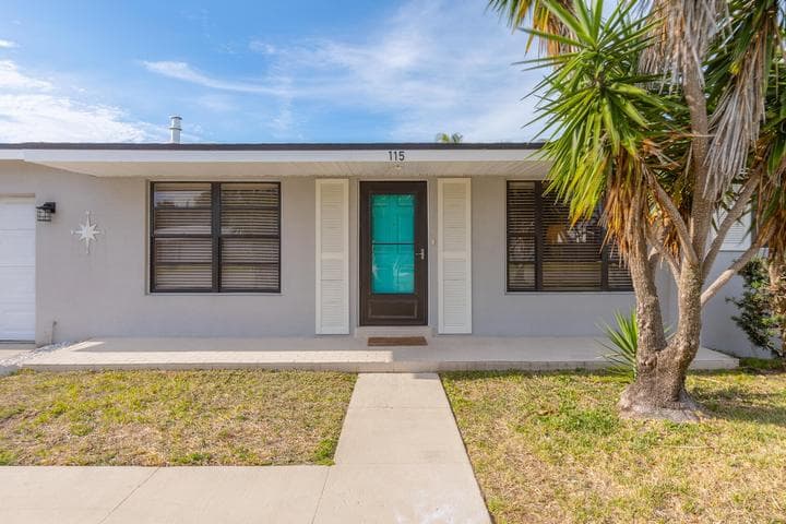 115 Sea Park Boulevard, Satellite Beach, FL 32937 — photo 3