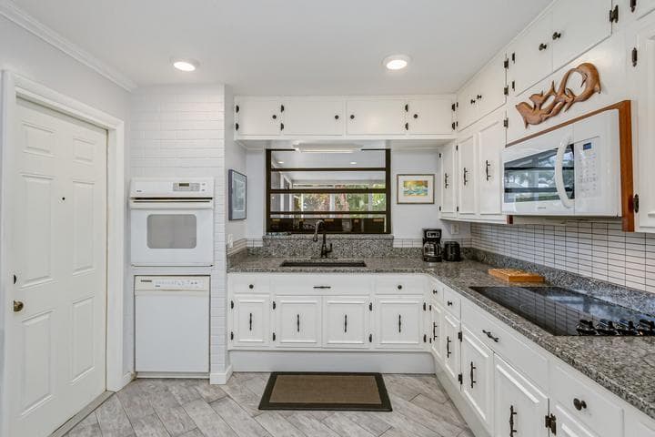 115 Sea Park Boulevard, Satellite Beach, FL 32937 — photo 18