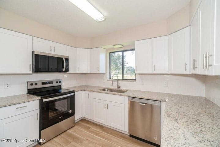 1198 Continental Avenue, Melbourne, FL 32940 — photo 4