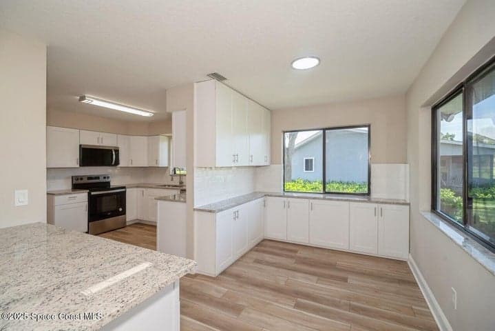 1198 Continental Avenue, Melbourne, FL 32940 — photo 5