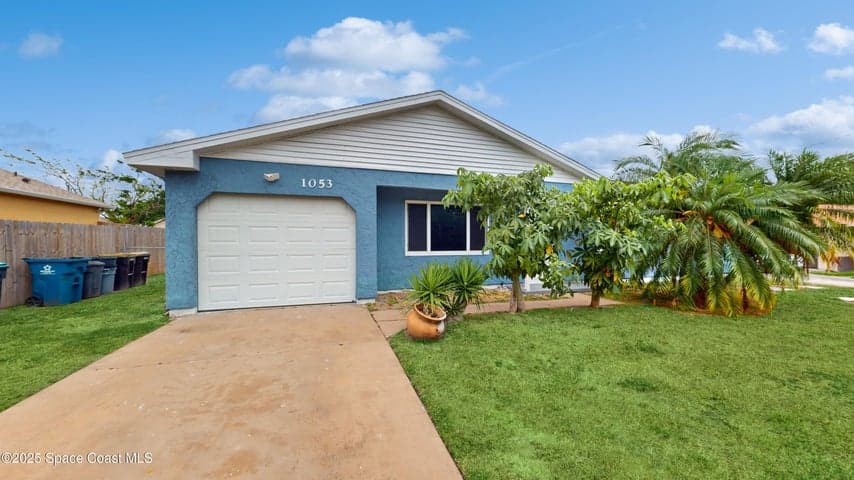 1053 Zambrana Street SE, Palm Bay, FL 32909