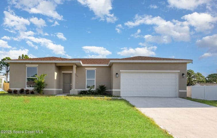 509 Andrew Street SE, Palm Bay, FL 32909