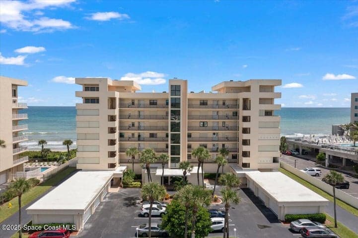 2725 N Highway A1a Highway #304, Indialantic, FL 32903
