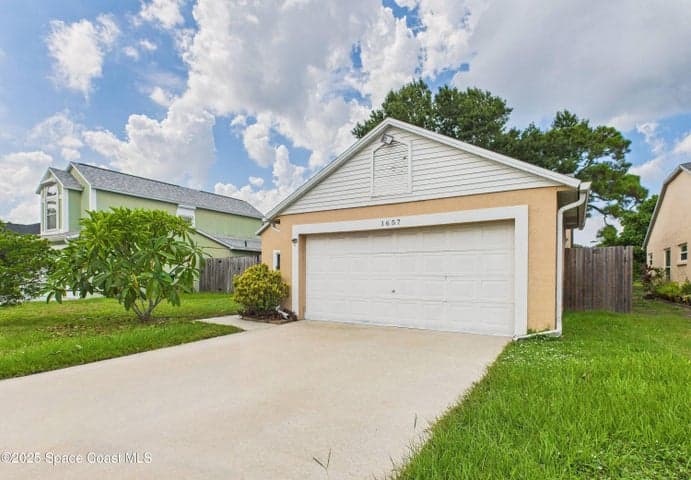1657 Clover Circle, Melbourne, FL 32935 — photo 3