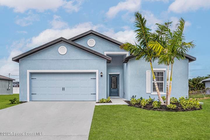 307 Hammonton Street SW, Palm Bay, FL 32908