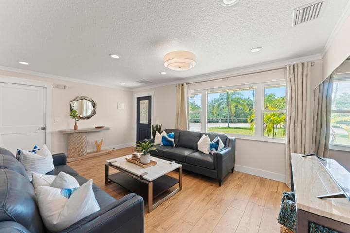 931 S Fourth Street, Cocoa Beach, FL 32931 — photo 11