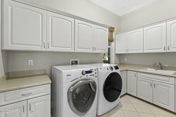 327 Lansing Island Drive, Indian Harbour Beach, FL 32937 — photo 38