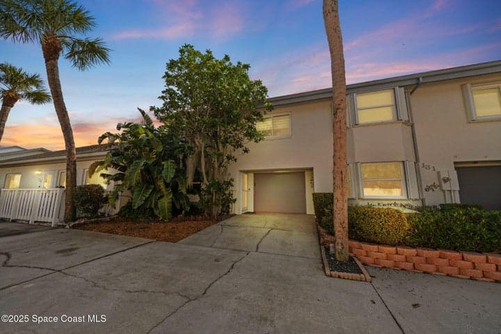 129 Riverside Drive, Cape Canaveral, FL 32920 — photo 4