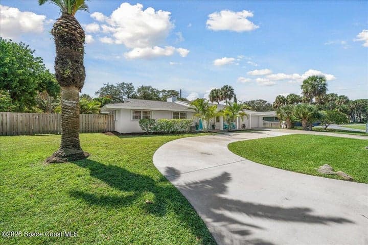 585 Bahama Drive, Indialantic, FL 32903 — photo 4