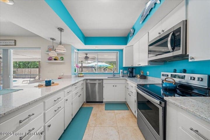 585 Bahama Drive, Indialantic, FL 32903 — photo 11