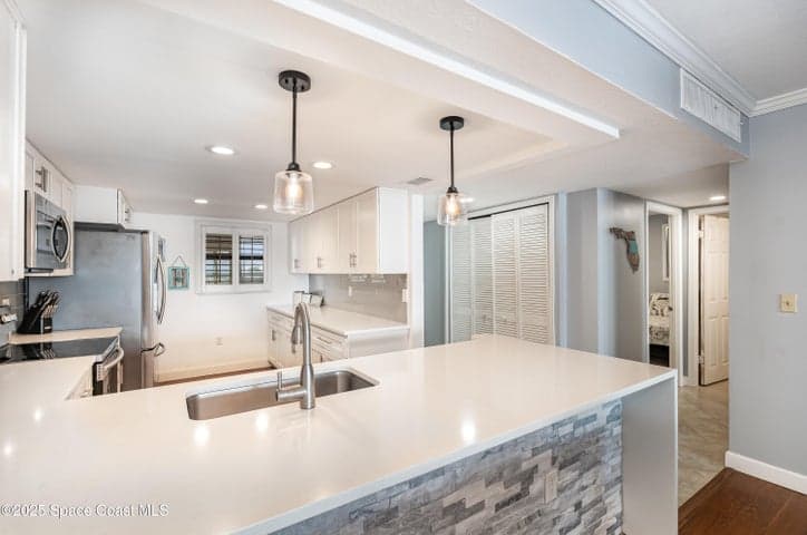 2815 S Atlantic Avenue #304, Cocoa Beach, FL 32931 — photo 17
