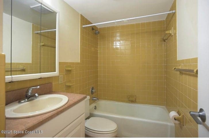 520 E Palm Springs Boulevard E #311, Indian Harbour Beach, FL 32937 — photo 13