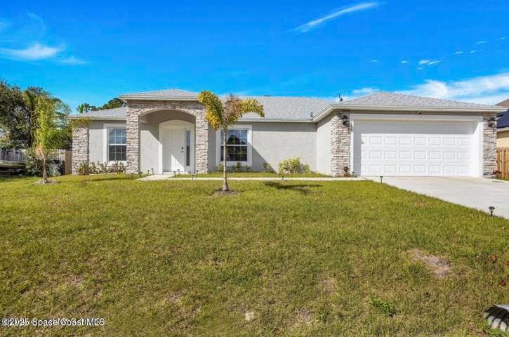 146 Aviation Avenue NE, Palm Bay, FL 32907