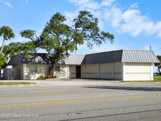1331 S Harbor City Boulevard, Melbourne, FL 32901
