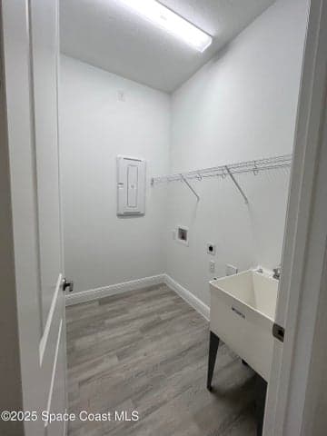 Photo 10