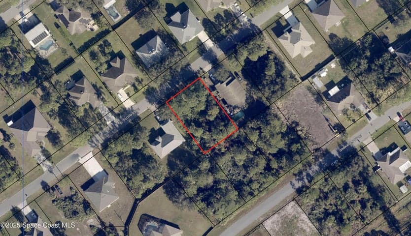 656 Floyd Street SE, Palm Bay, FL 32909