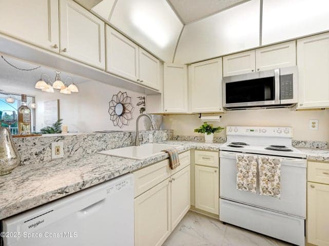 1410 Huntington Lane #1203, Rockledge, FL 32955 — photo 17