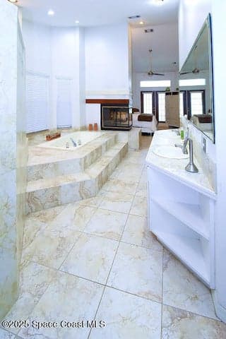 Photo 25