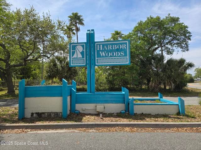 505 Landings Way 10, Merritt Island 32952