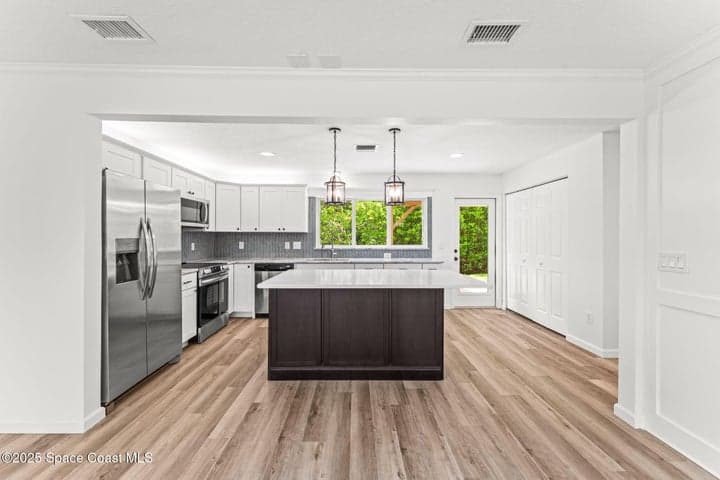 332 Nikomas Way, Melbourne Beach, FL 32951 — photo 9