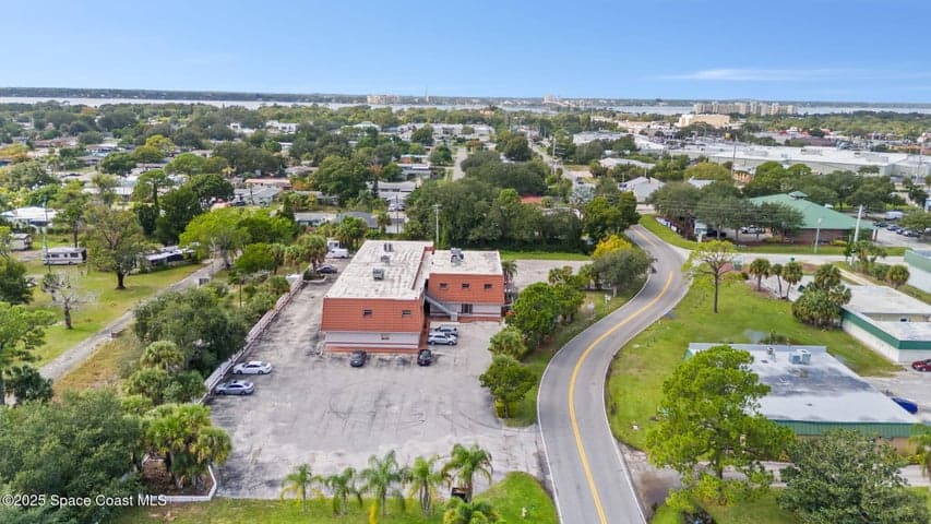 255 Fortenberry Road B1, Merritt Island, FL 32952