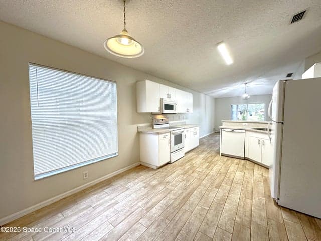 670 Benton Drive, Melbourne, FL 32901 — photo 4