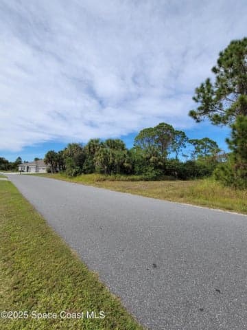 121 Halloran Street SE, Palm Bay, FL 32909 — photo 10