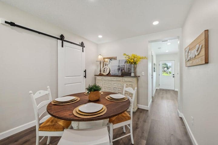581 Hillside Court, Melbourne, FL 32935 — photo 13